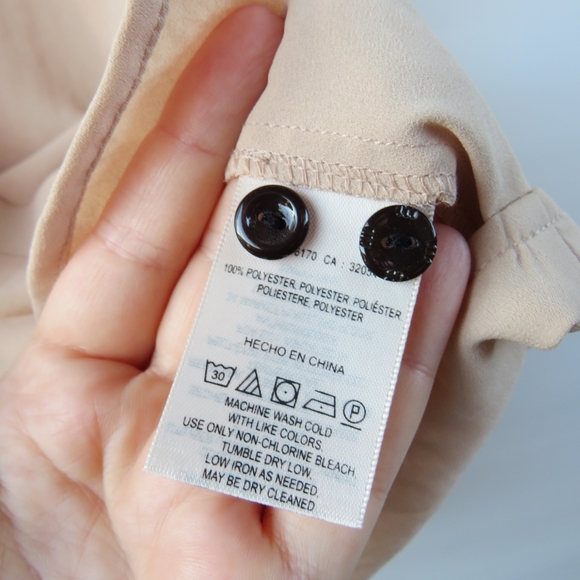 Anthropologie HD in Paris Nudey Beige Blush Peter Pan Scallop Collared Blouse - Picture 6 of 10